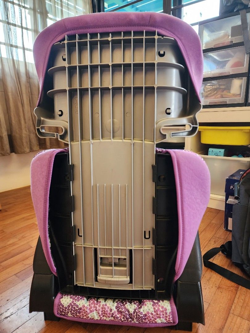 Pronto booster store car seat