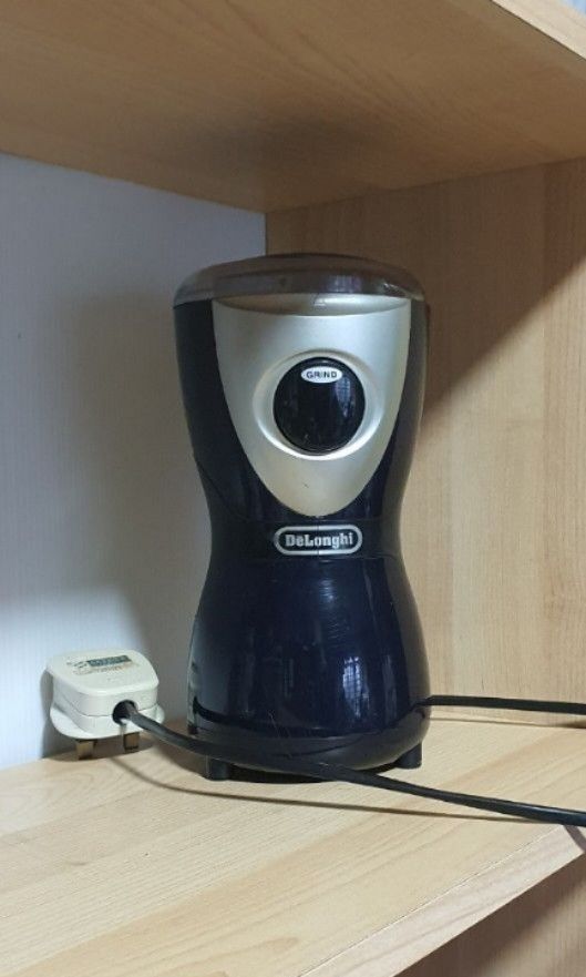 DeLonghi Electric Coffee Grinder, TV & Home Appliances, Kitchen