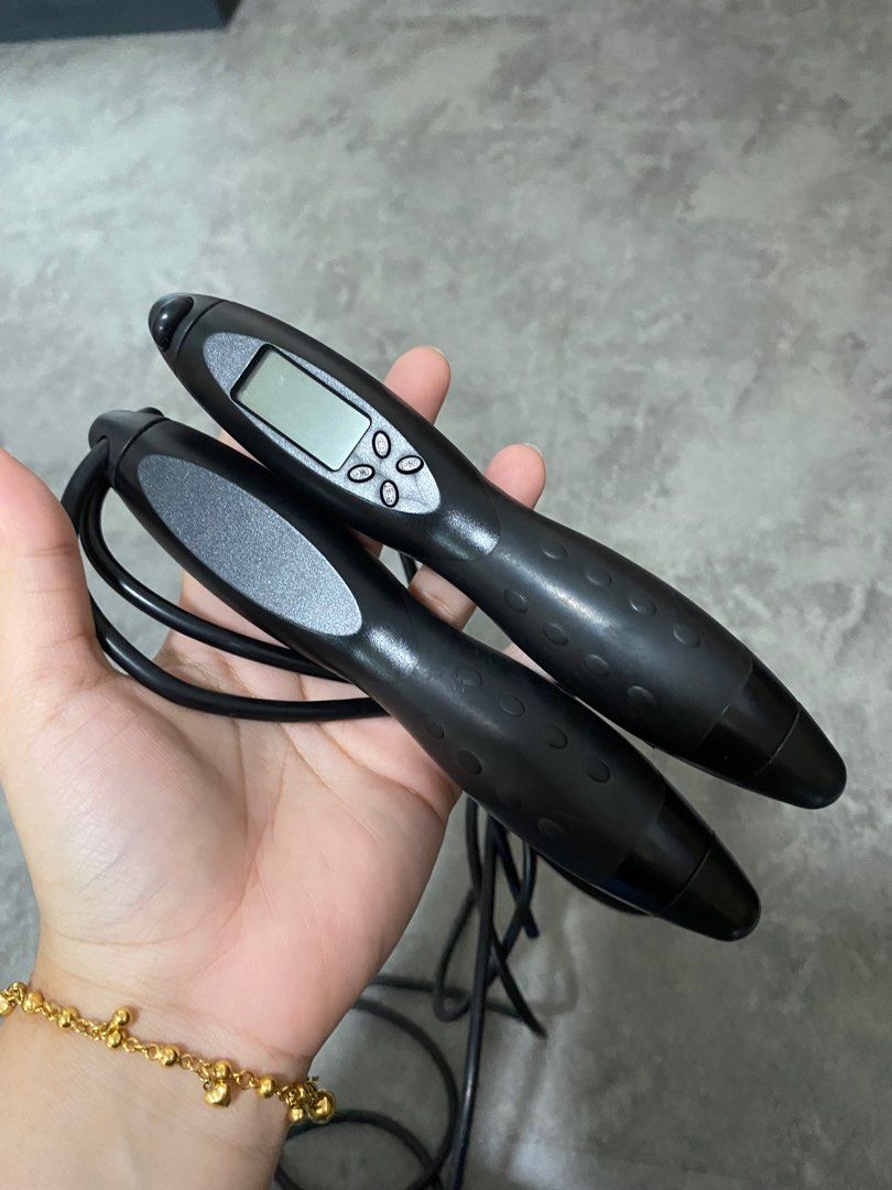 Digital skipping rope, Sports Equipment, Exercise & Fitness, Cardio