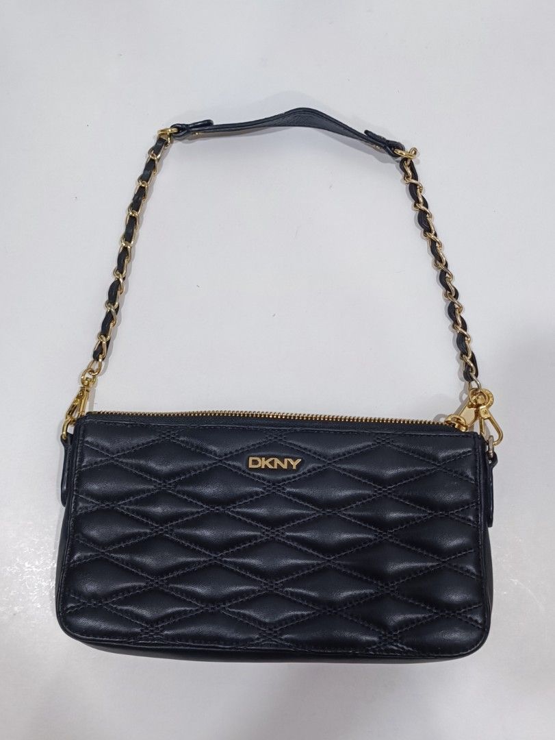 DKNY small black chained purse Women s Fashion Bags Wallets Purses Pouches on Carousell