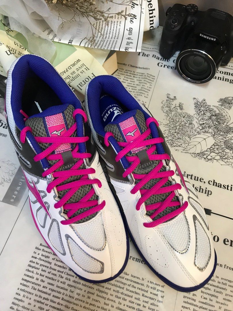 Mizuno branches top