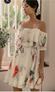 (Category: ) located in . Submitted by dreamsaildresses (Listing ID 1196631074, Image 1). Description: .
