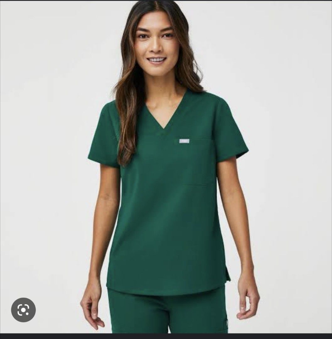 Figs Medical Scrubs Hunter Green, Women's Fashion, Activewear on Carousell
