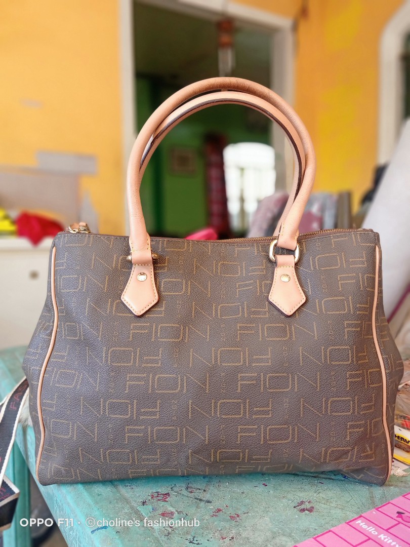 FION AUTHENTIC DOCTORS BAG, Luxury, Bags & Wallets on Carousell