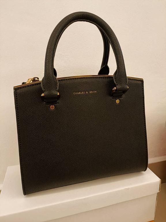 Charles and keith classic structured bag outlet