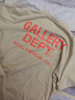 (Category: ) located in . Submitted by 9inetyninestore (Listing ID 1196593008, Image 1). Description: .