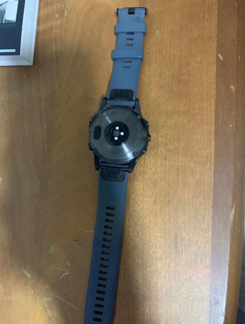 Refurbished fenix 5 store