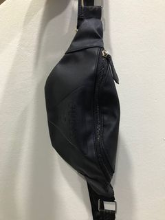 Bundle LV supreme sling bag, Men's Fashion, Bags, Sling Bags on Carousell