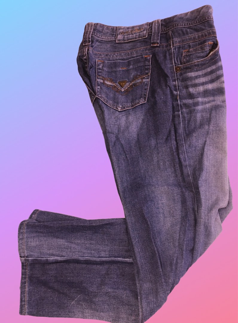 Guess stretch jeans, Woman jeans, Women's Fashion, Bottoms, Jeans on