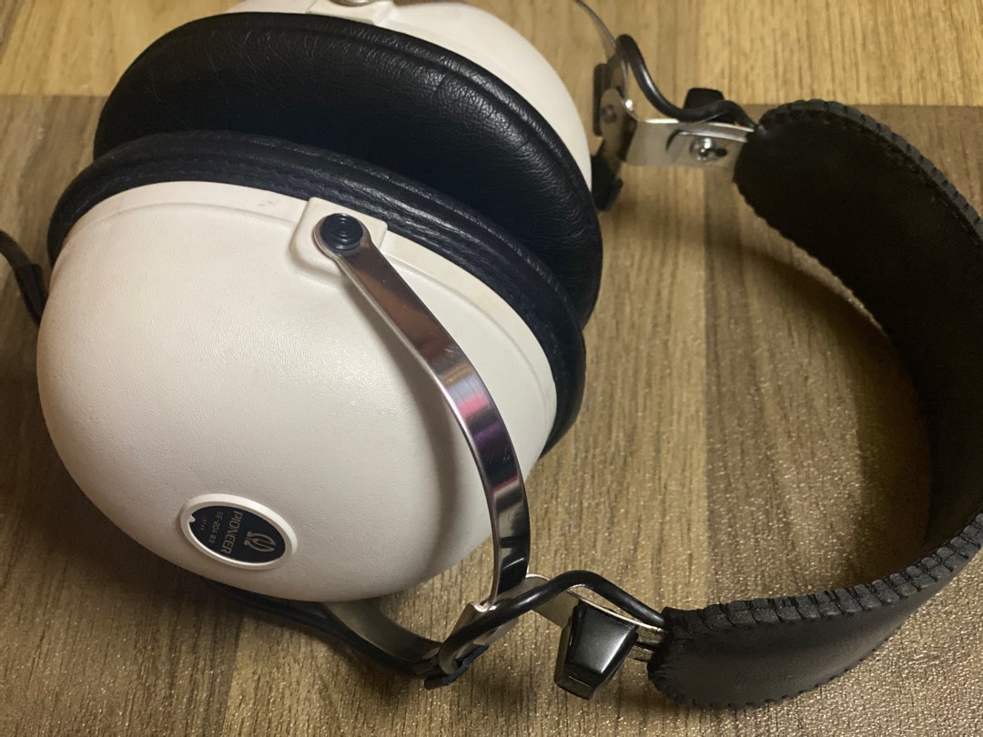 pioneer se 20a headphones