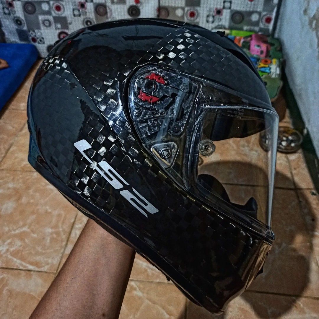 Helm ls2 best sale
