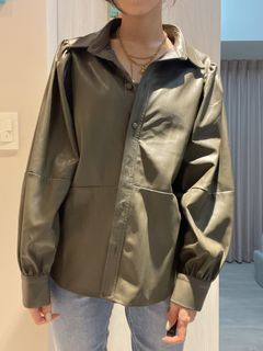 H&M 內磨毛軍綠色皮外套