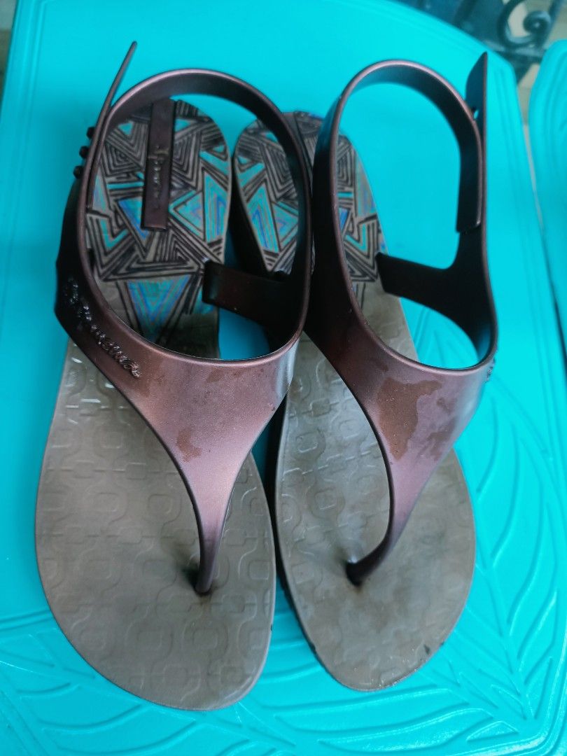 zando ipanema sandals