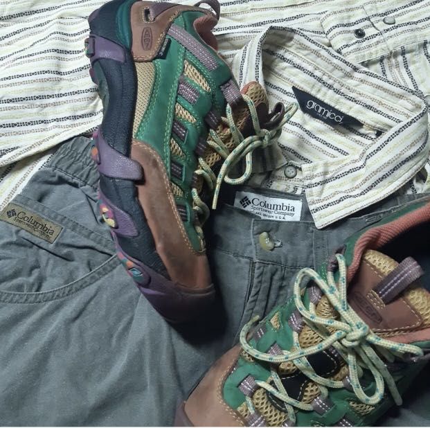 keen gore tex hiking shoes