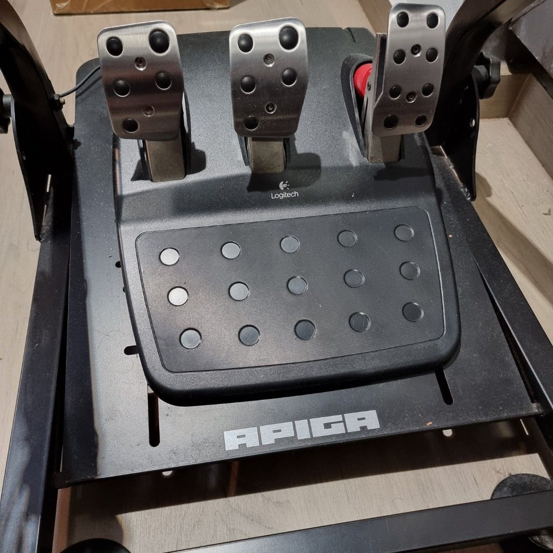 Logitech G27 Steering Wheel not G29 Thrustmaster, Video Gaming, Gaming