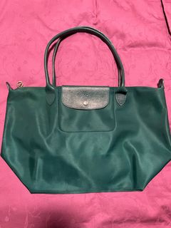 (Category: ) located in . Submitted by minigucci (Listing ID 65992176, Image 1). Description: .