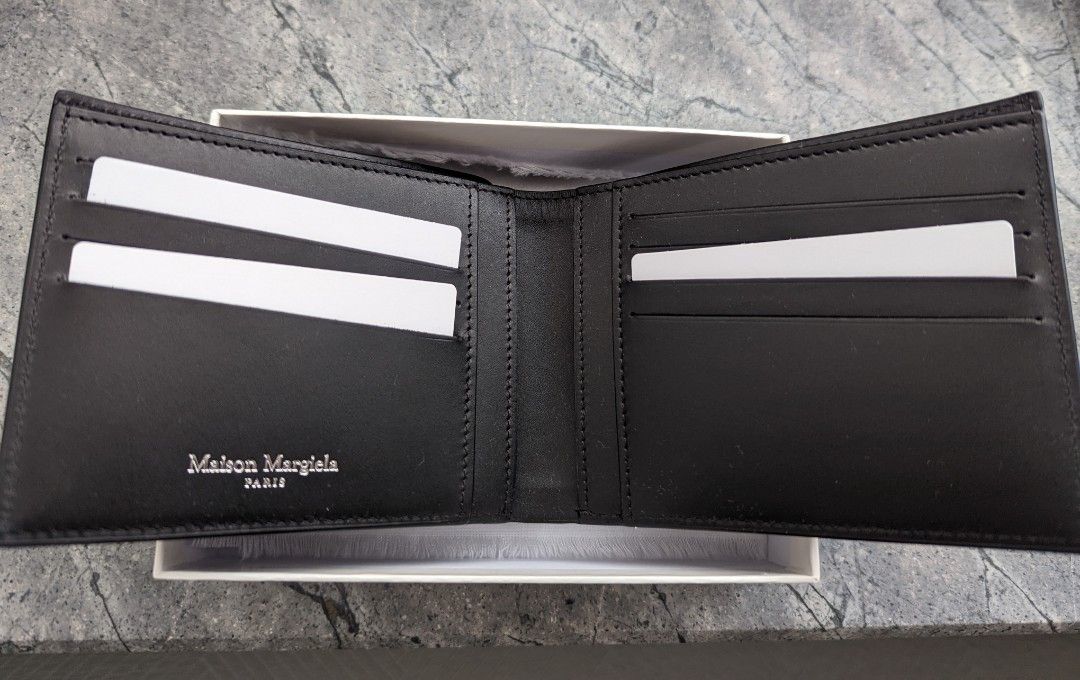Maison Margiela small bi-fold leather wallet, 名牌, 手袋及銀包