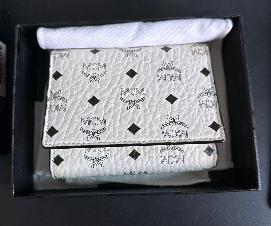 MCM Trifold Wallet in Visetos Original, Women's Fashion, Bags & Wallets, Wallets & Card Holders