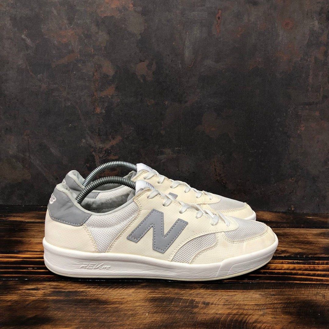 New balance men 300 online
