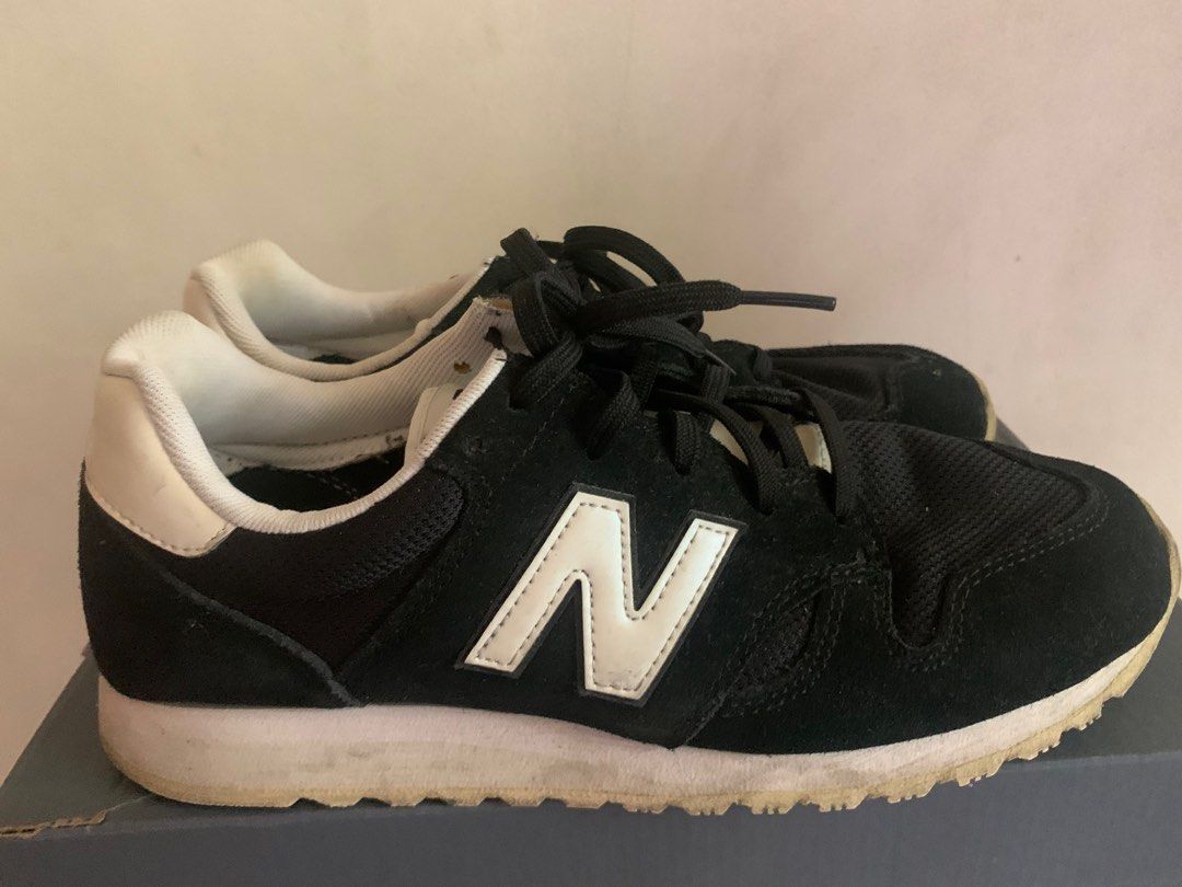 New balance 520 clearance classic shoe
