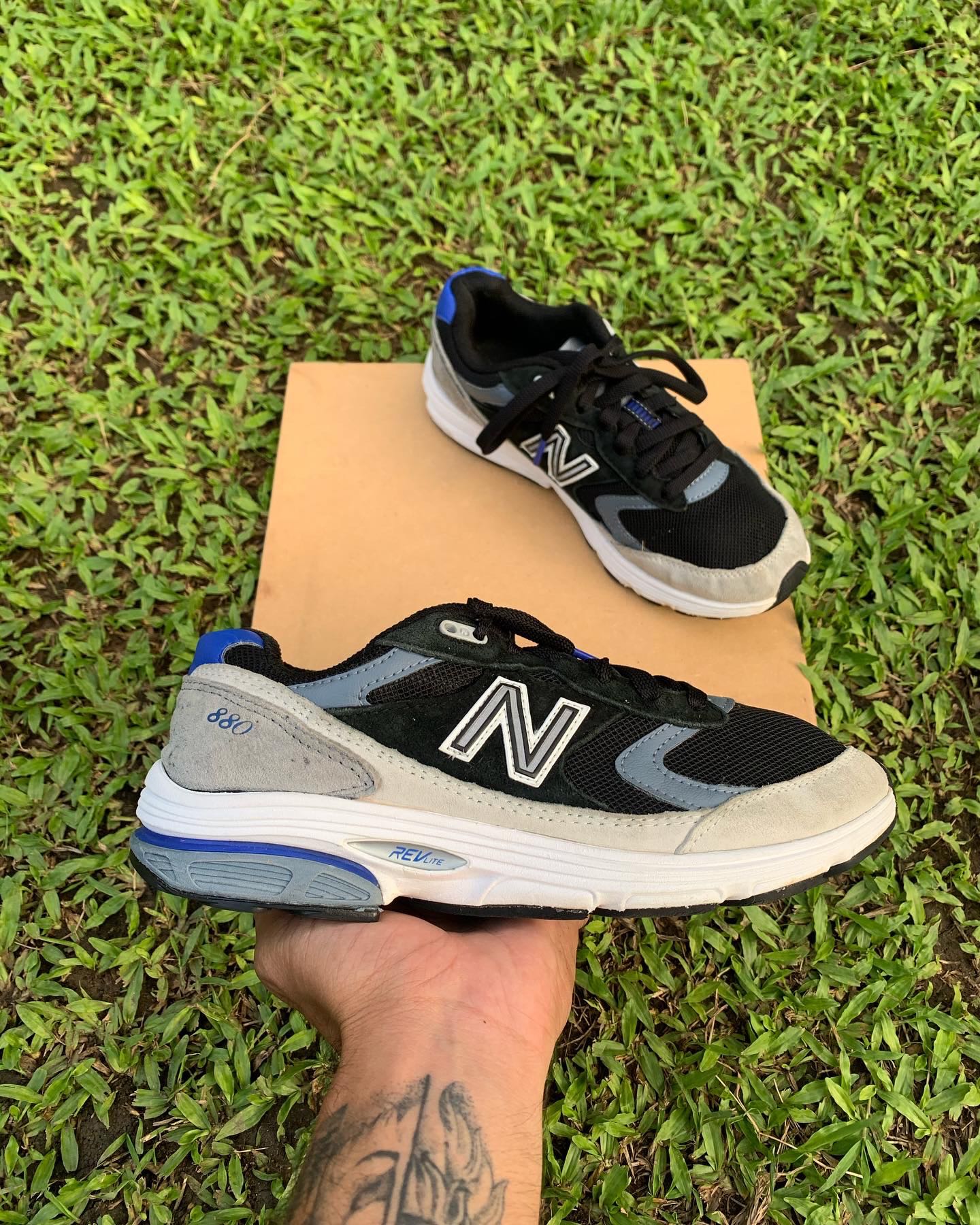 New balance 880, Women's Fashion, Footwear, Sneakers on Carousell