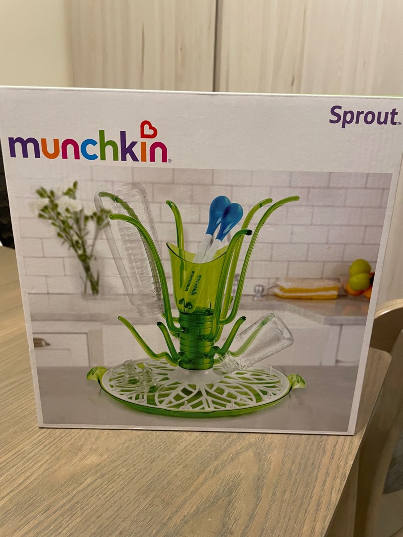 New Munchkin Drying Rack (Sprout), Babies & Kids, Nursing & Feeding