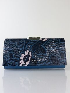Ted Baker Floral Bag, Luxury, Bags & Wallets on Carousell