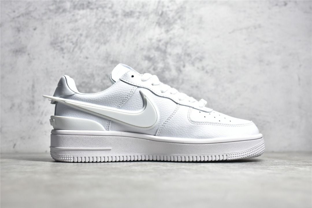 Air force 1 low white cheap new arrivals