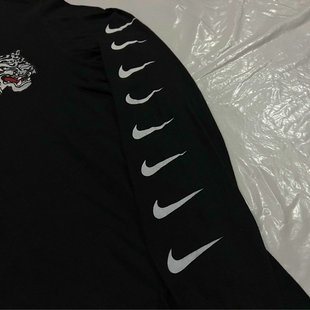 Nike air top tiger shirt
