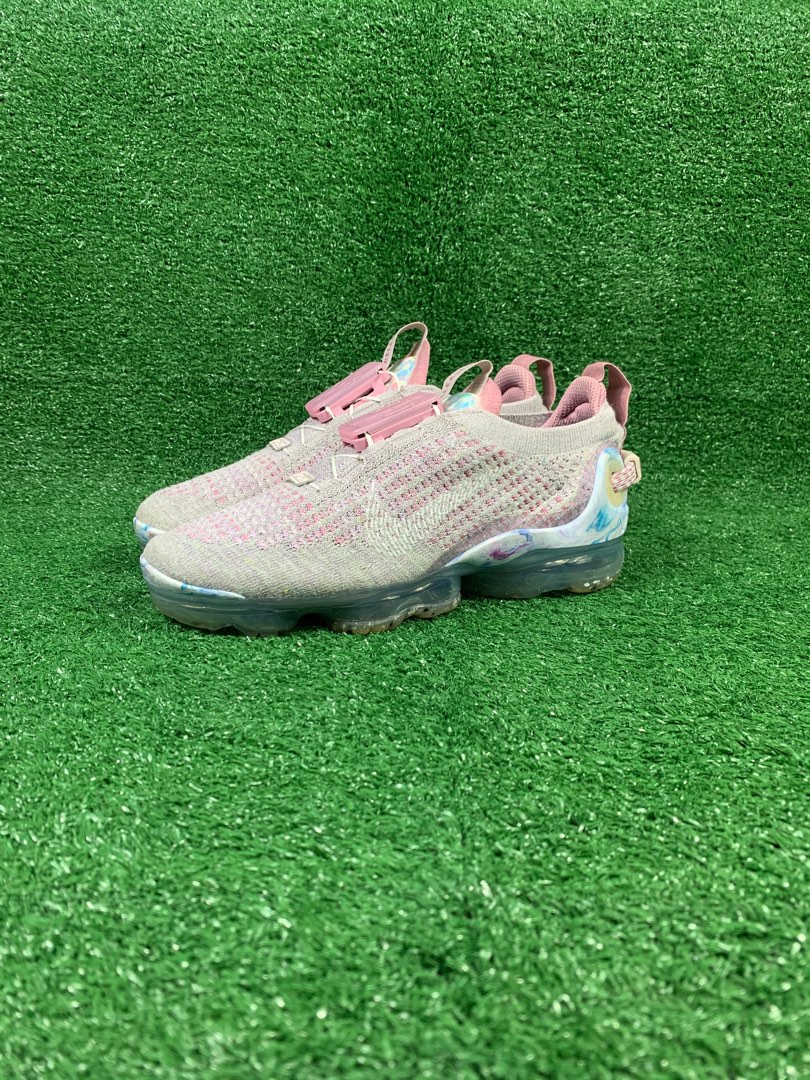 vapormax 2020 flyknit pink