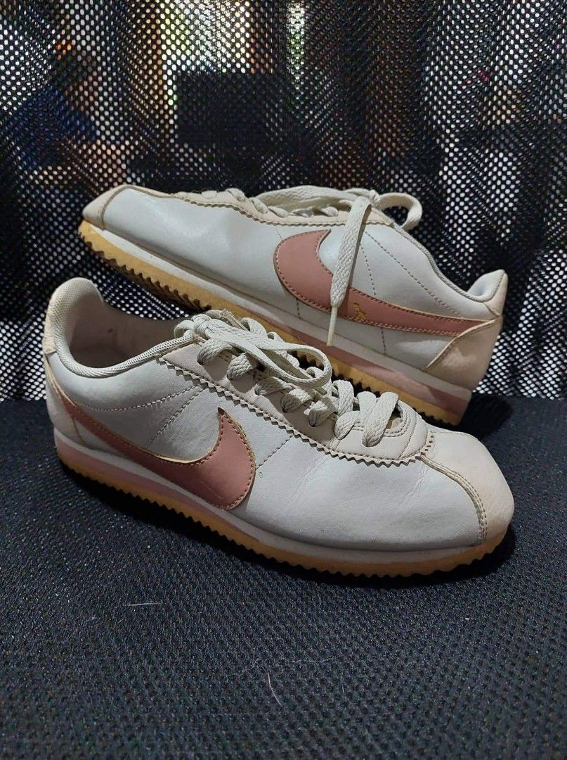 nike cortez authentic