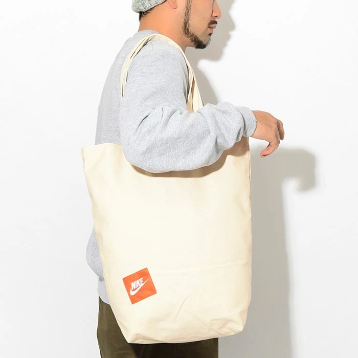 Nike Heritage Tote bag Men s Fashion Bags Sling Bags on Carousell