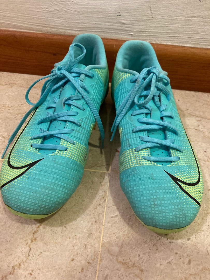 poobie naidoo nike soccer boots