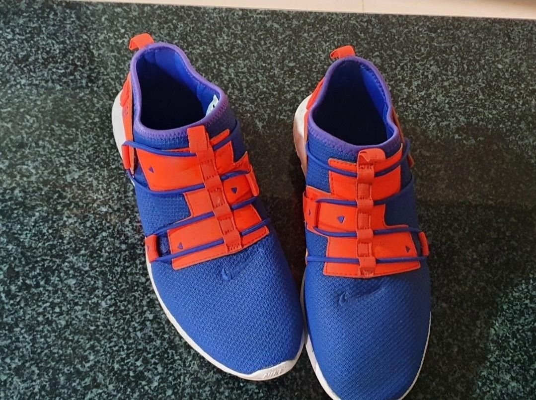 Nike vortak on feet outlet