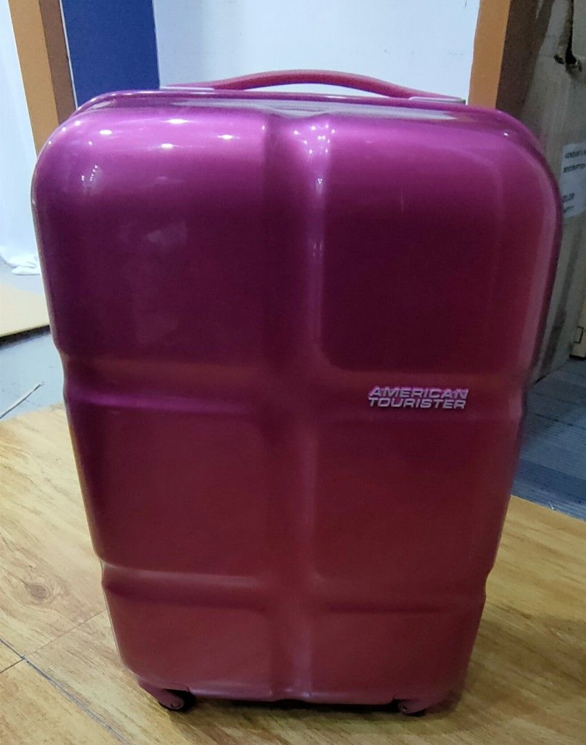 ORIGINAL AMERICAN TOURISTER, Hobbies & Toys, Travel, Luggage on Carousell