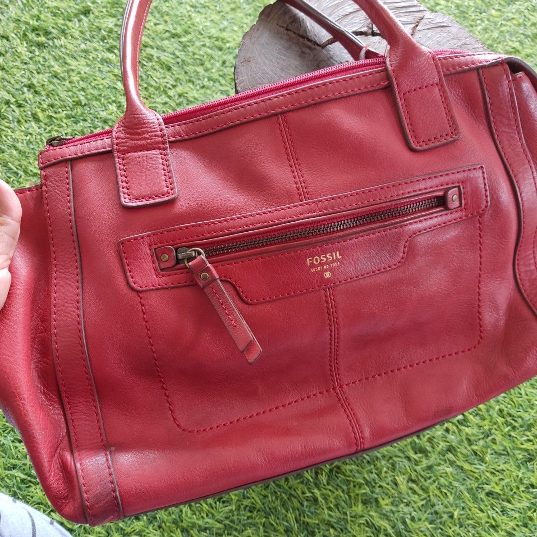 Original Fossil Handbag, Women's Fashion, Bags & Wallets, Shoulder Bags
