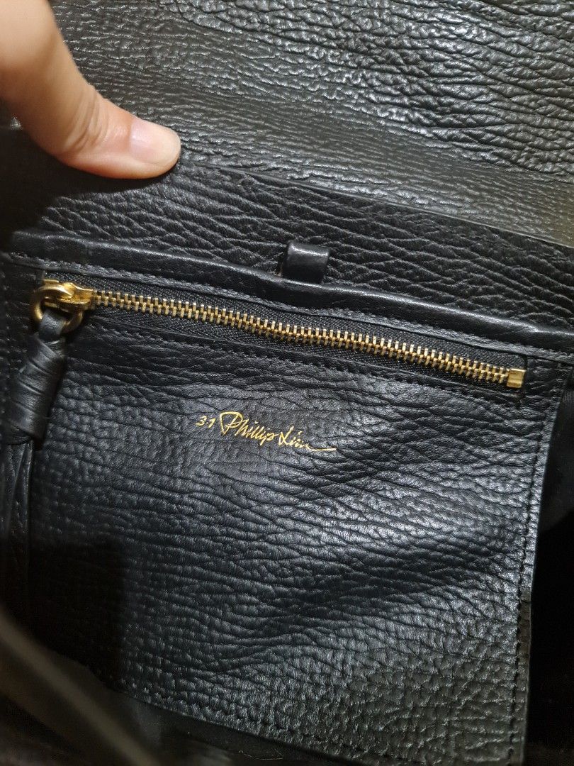 Phillip Lim Pashli mini (Category: Luxury Bags & Wallets) located in Pasig City. Submitted by 53888 (Listing ID 1196598838, Image 2). Description: Authentic Phillip Lim Pashli Mini with code replaced strap measurement: L11" x H 6" flaw: light scratch marks see last photos.