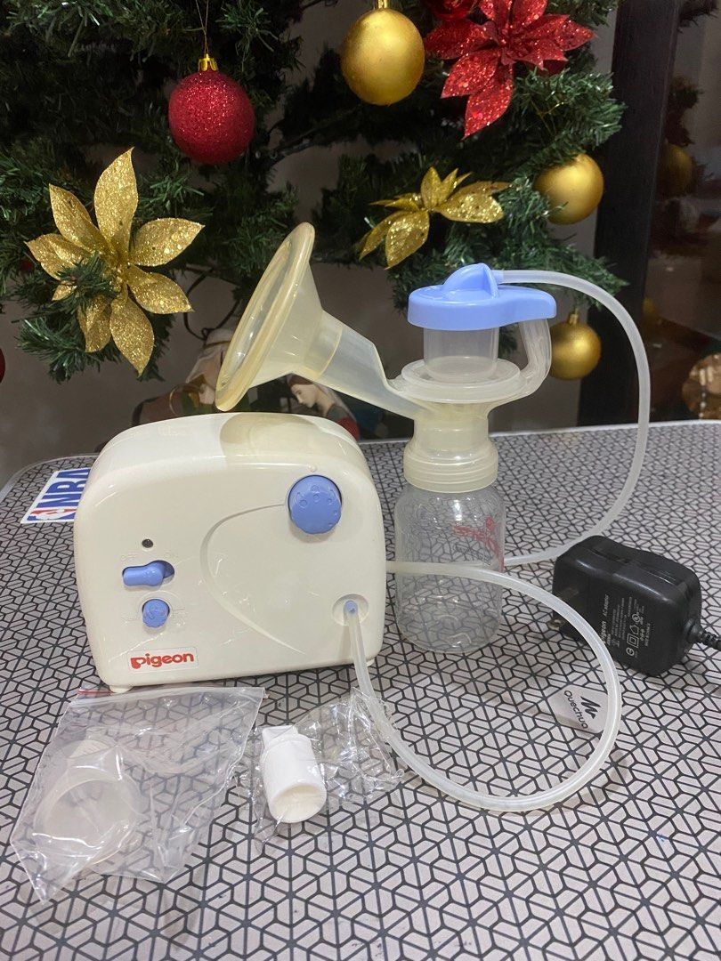 Pigeon Breast Pump (Category: Maternity Care) located in Muntinlupa City. Submitted by rmsalberto (Listing ID 1196600678, Image 3). Description: Guaranteed authentic Complete set In working condition With Minor signs of use and some discoloration As is where is Shipping shouldered by buyer Payment first via bpi or gcash .