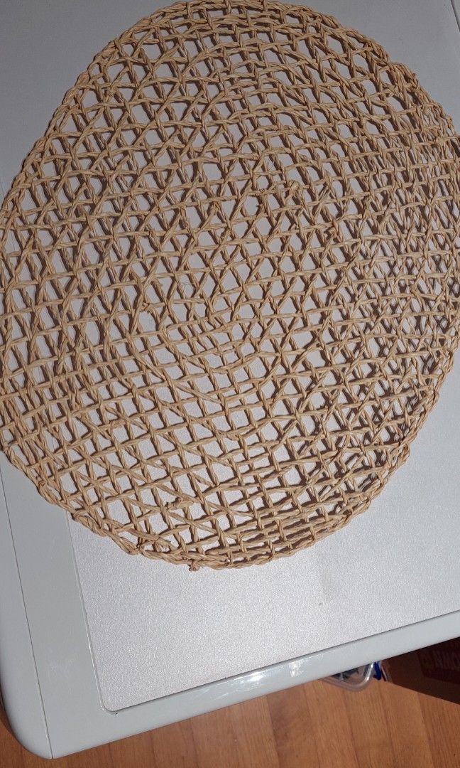 Placemats 2 from ikea, Furniture & Home Living, Kitchenware & Tableware, Table Linen & Textiles