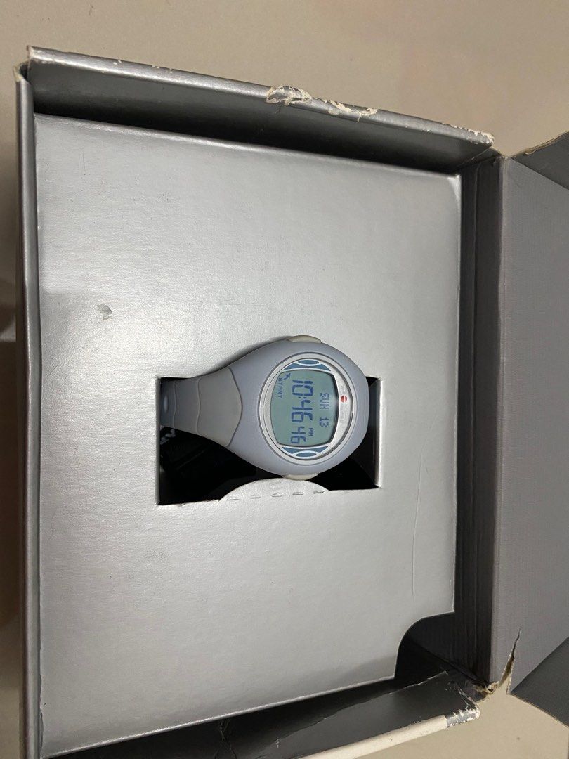 Polar F4 watch, Mobile Phones & Gadgets, Wearables & Smart Watches on