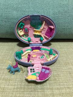 (Category: ) located in . Submitted by ana.preloved77 (Listing ID 1196494345, Image 1). Description: .
