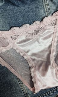 (Category: ) located in . Submitted by miyuka08 (Listing ID 1196582016, Image 1). Description: .
