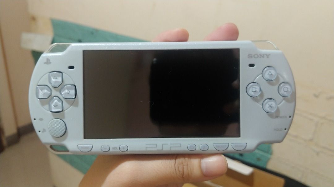 PSP 2000 Felicia Blue CIB (Japan only color), Video Gaming, Video Game Consoles, PlayStation on