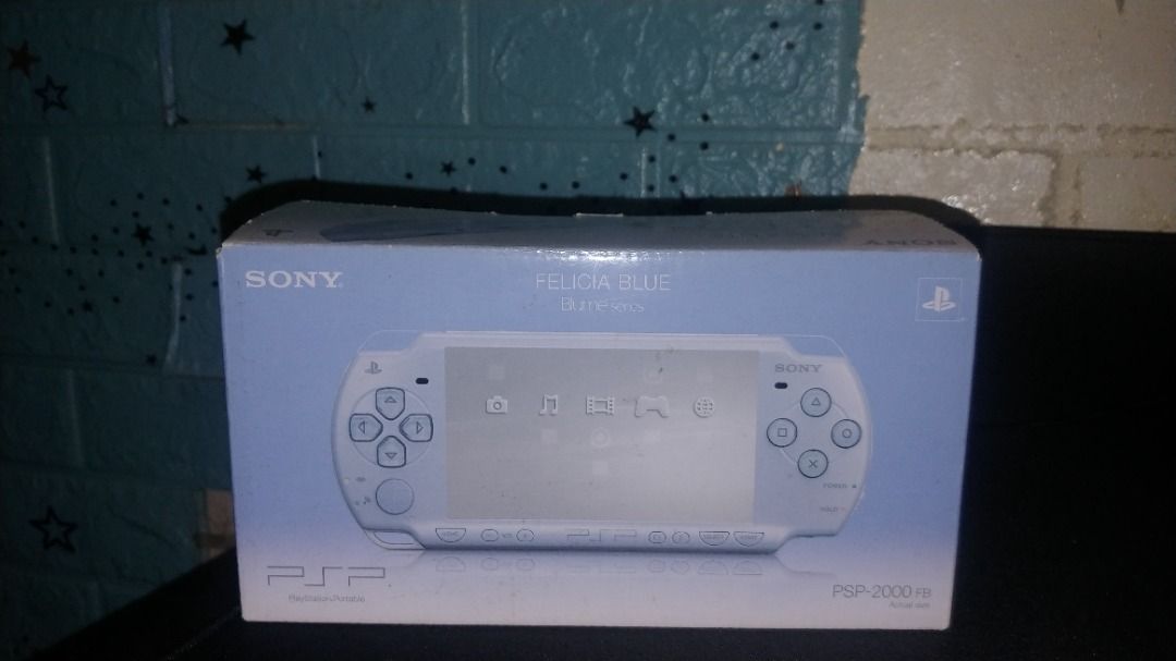 PSP 2000 Felicia Blue CIB (Japan only color), Video Gaming, Video Game Consoles, PlayStation on