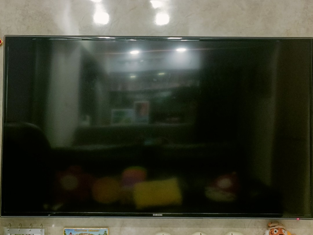 samsung-tv-tv-home-appliances-tv-entertainment-tv-on-carousell