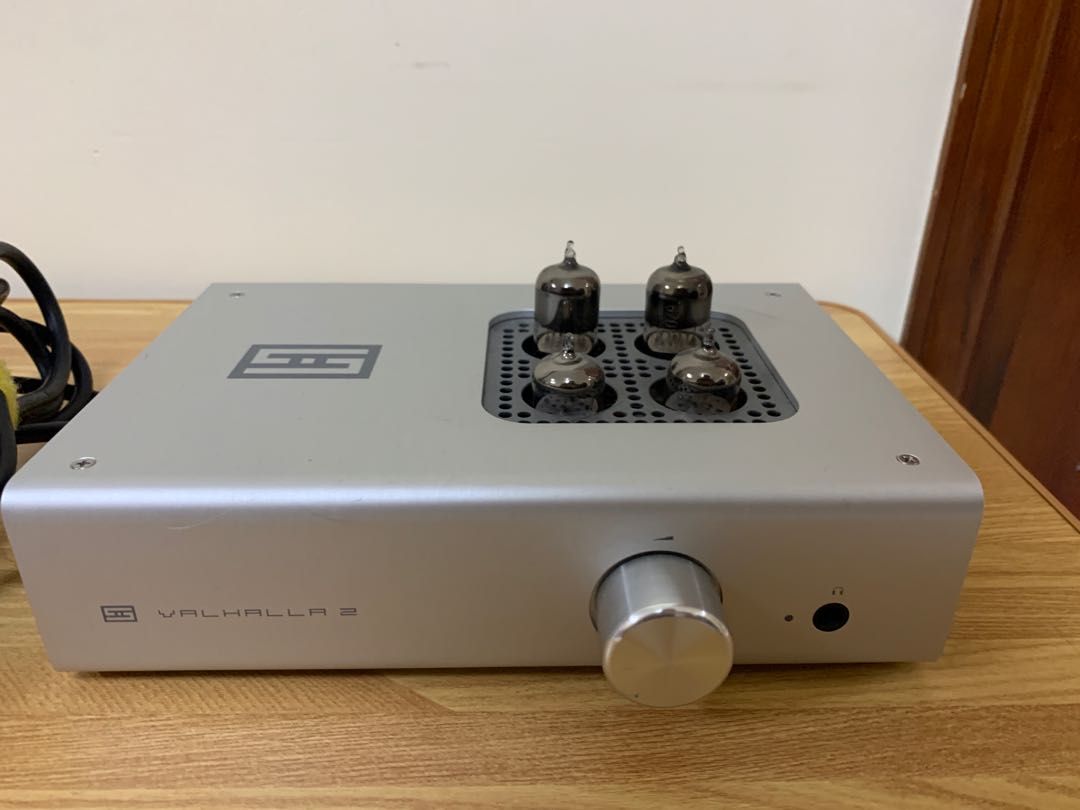 Schiit Audio 前級膽耳擴 Valhalla 2, 音響器材, 可攜式音響設備 Carousell