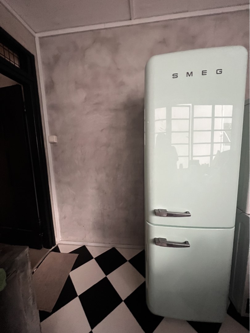 Smeg Fridge for sale NOW!!, TV & Home Appliances, Kitchen Appliances