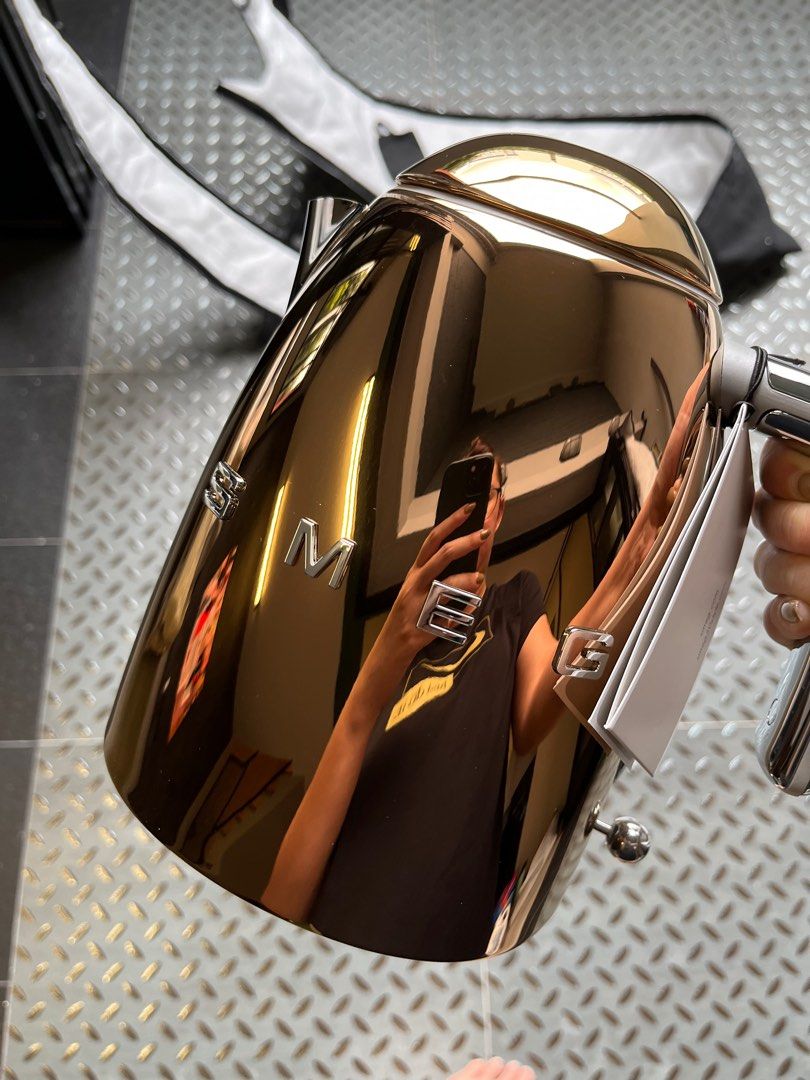 Smeg Kettle 1.7L (Rose Gold), TV & Home Appliances, Kitchen Appliances