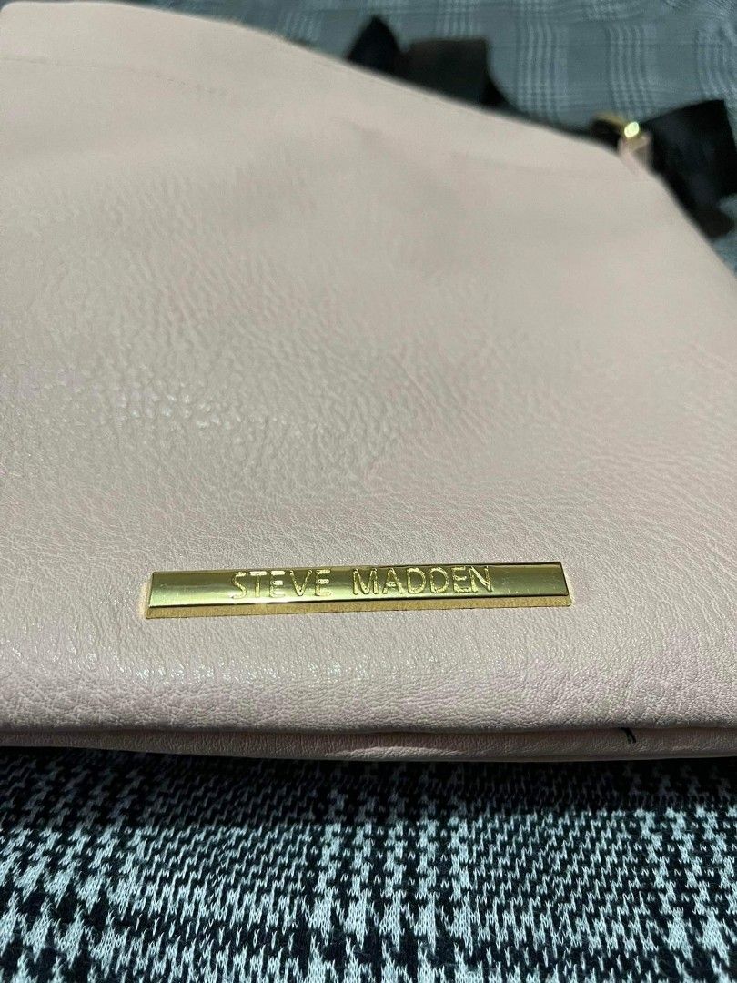 Steve madden bglam discount logo crossbody bag