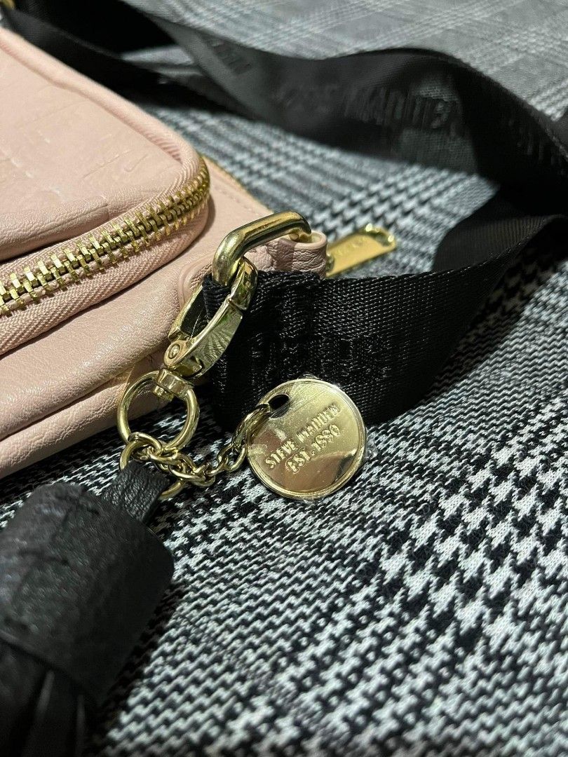 Steve madden bglam crossbody top